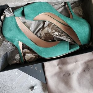 Pura Lopez Emerald Green Suede Peep Toe Pumps Sz 38.5
